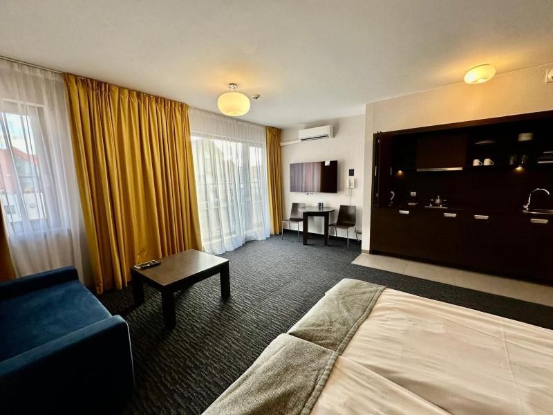 Standard Plus Room - 2 Single Beds image 1