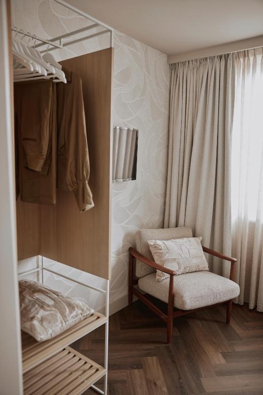 Standard Double Room image 4