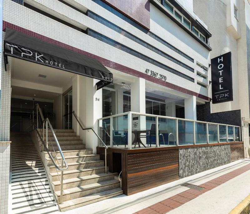 Tropikalya Gold Hotel - image 1