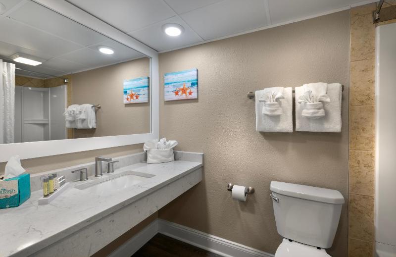 Oceanfront Room image 2