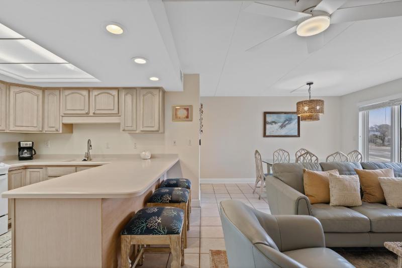 Treehouse 394 - image 38