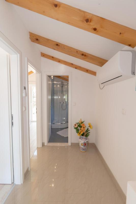 Deluxe Apartment image 2