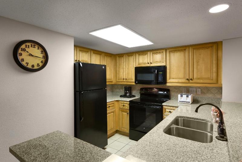 Ocean View Three Bedroom Condo South Tower image 3