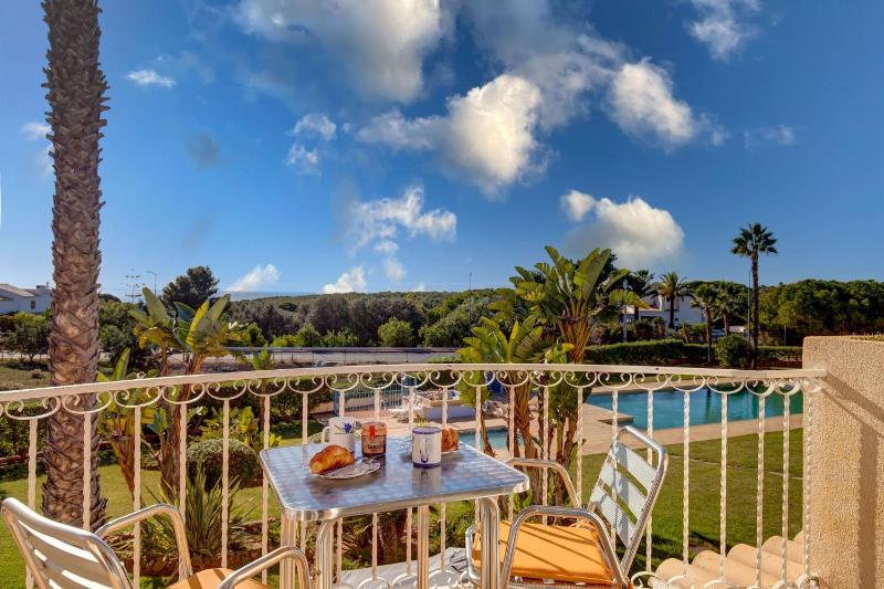 11 marinha - Two Bedroom Apt at Praia do Marinha - image 23