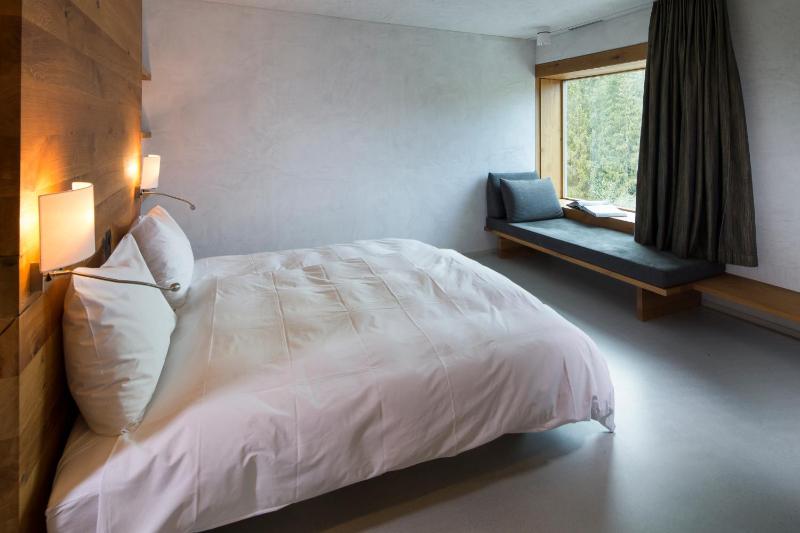 Double Room image 1