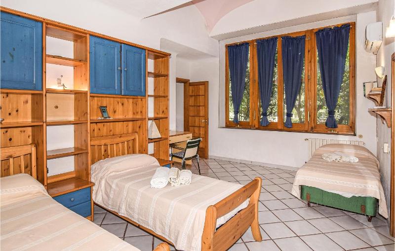 Lovely Home In Forio D'ischia - image 43