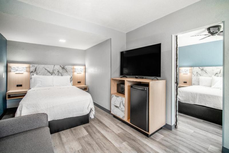 Double or Twin Room image 1