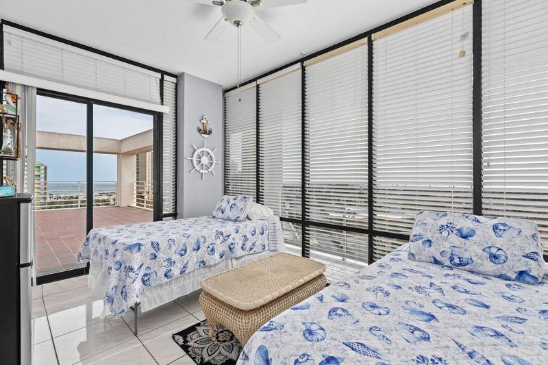 Sunchase IV by South Padre Resort Rentals - image 48