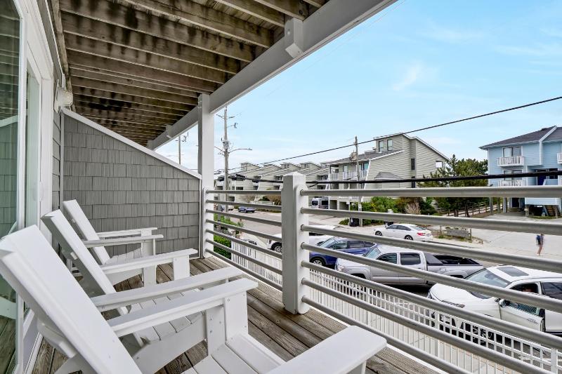 King Suite with Ocean View image 4