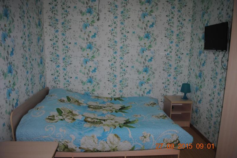 Superior Family Room image 3