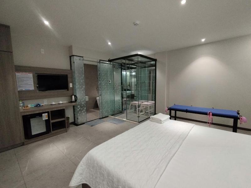 Tina 5 hotel - image 23