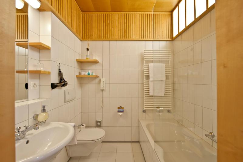 Junior Suite with Lake View image 1