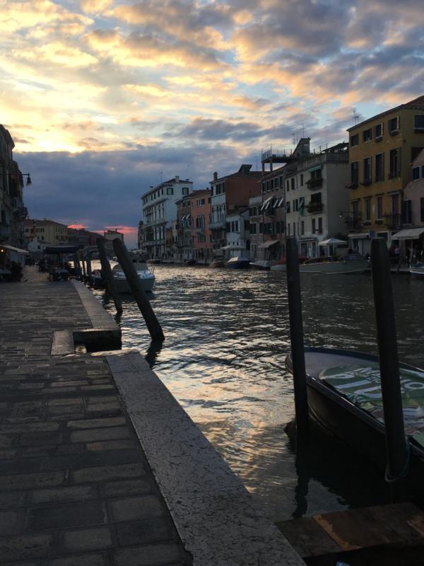 Presidential Suite with Canal View image 2