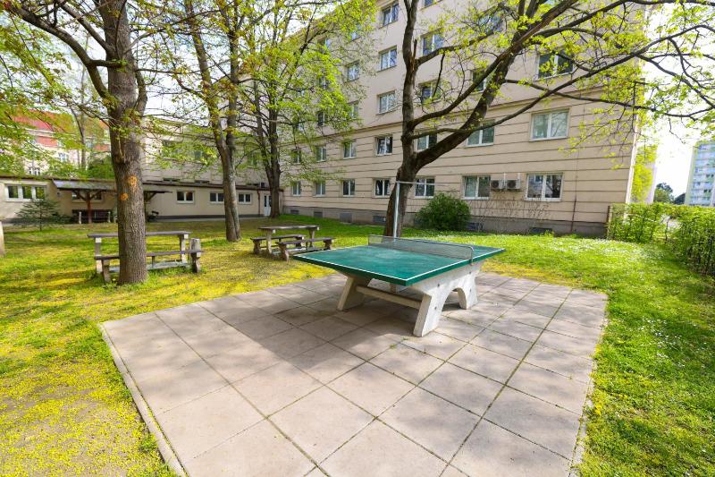 University Hotel - image 11