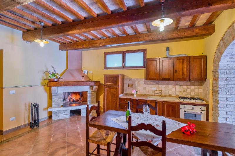 Deluxe Apartment image 1