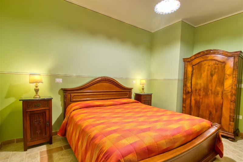 Deluxe Apartment image 2