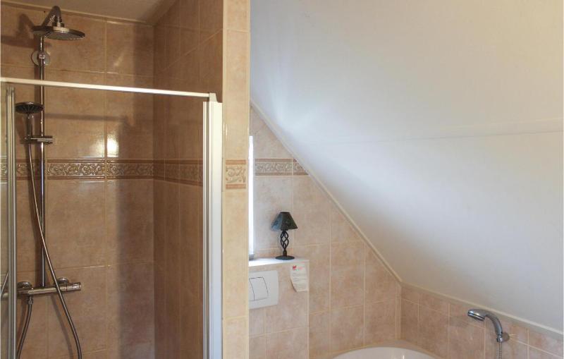 Two-Bedroom Holiday Home image 3