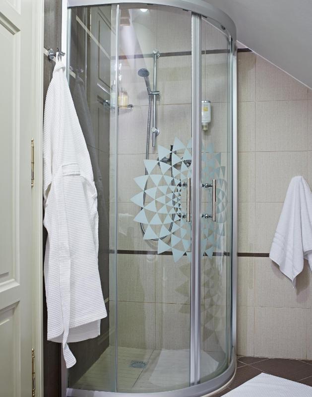 Standard Apartment image 3