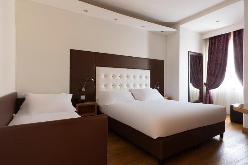 Triple Room image 4