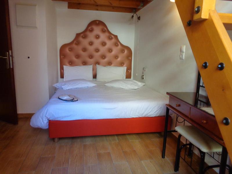 Irene Maisonettes - image 22