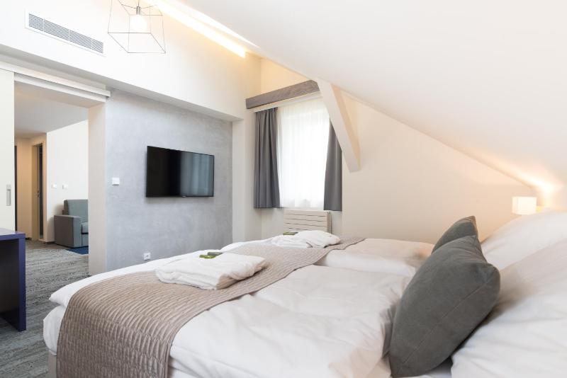 Suite image 2
