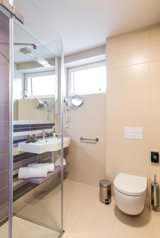Suite image 3