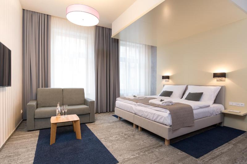 Junior Suite image 3