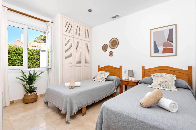 Villa Mar Clara by Villa Plus - image 6