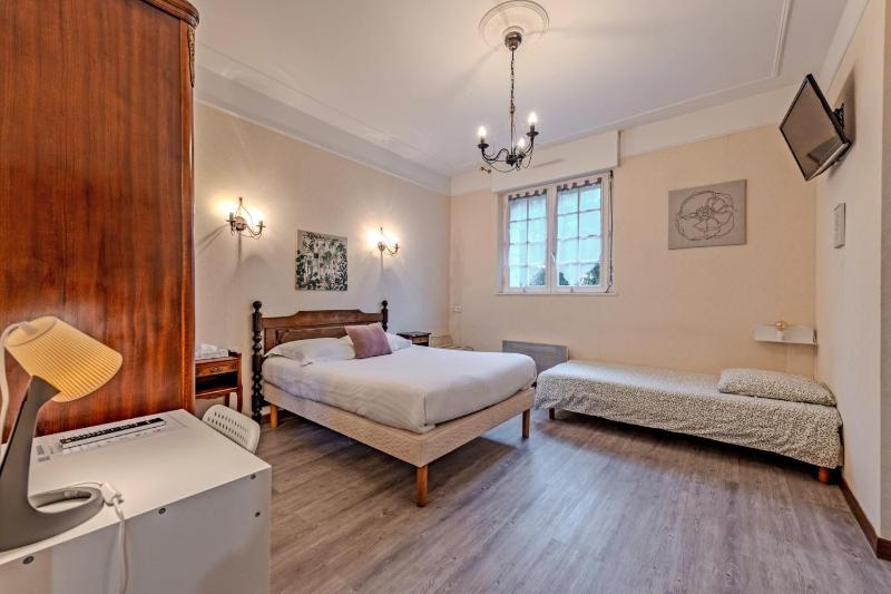 Triple Room image 1