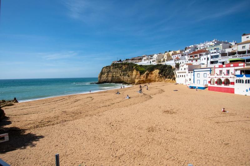 11 dom joao - Beautiful apartment in Carvoeiro - image 12