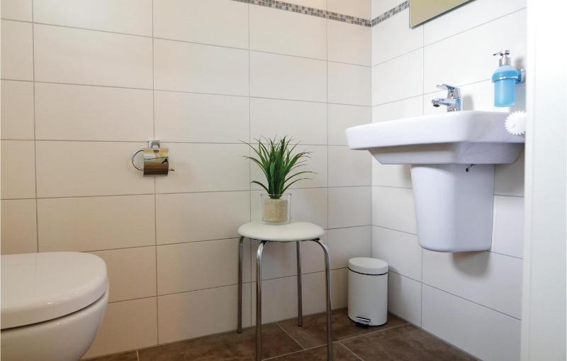 Two-Bedroom Holiday Home image 3