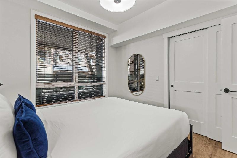 Stylishly Renovated Spring Creek Retreat - image 42
