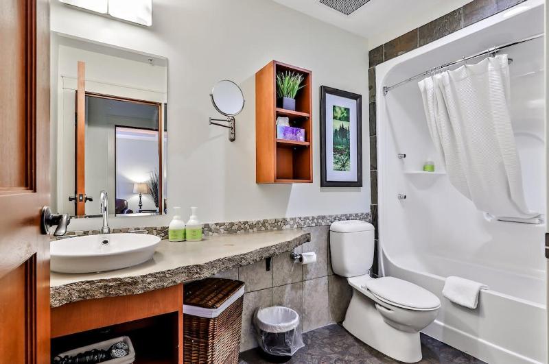 Woodland Retreat 2 Bedroom - image 35
