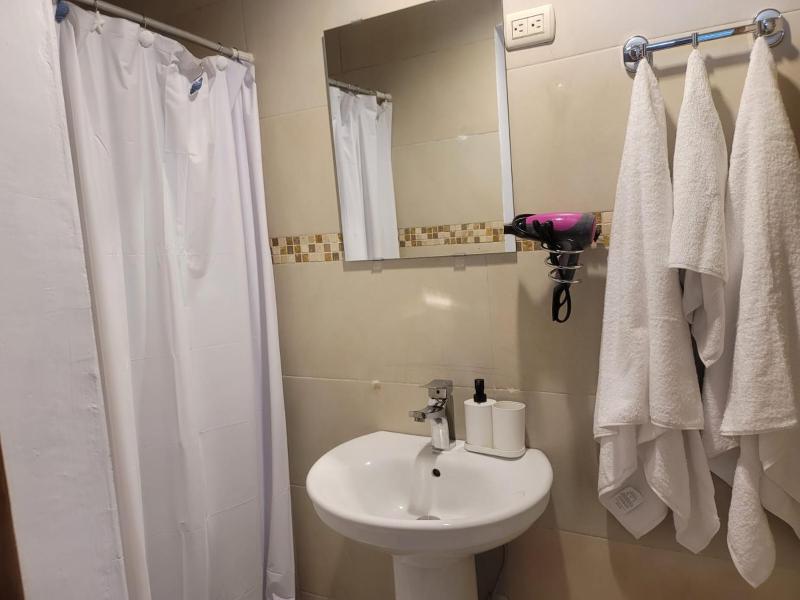 small apartment - image 9