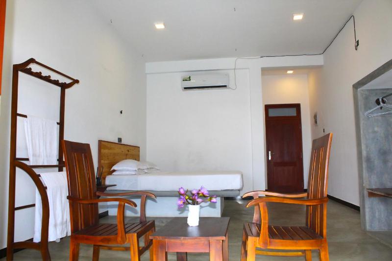 CPS Lihini Beach Hotel - image 27