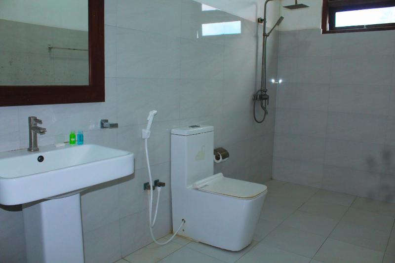 CPS Lihini Beach Hotel - image 10