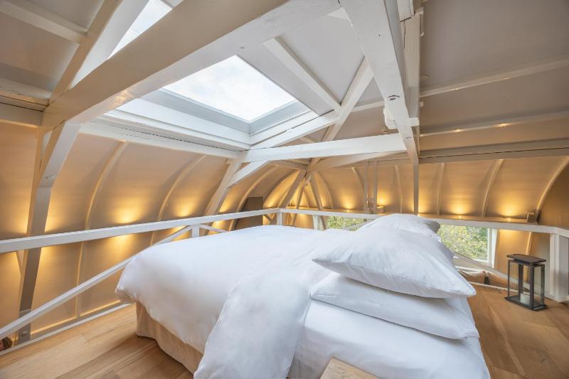 Superior Quadruple Room image 4