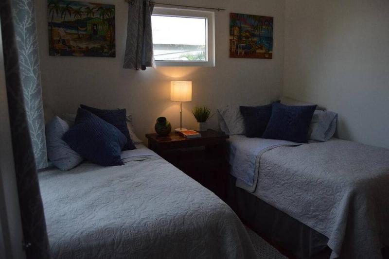 #01 - Amazing Beachfront Bungalow!!!! - image 14