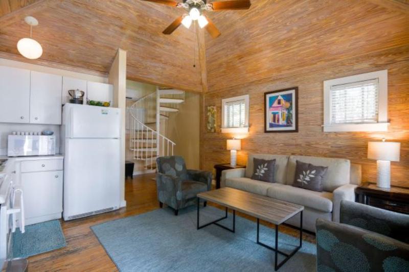 Two-Bedroom Cottage (Katie’s Two-Bedroom Cottage) image 4