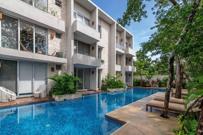 Lux 2BR Suite with Jungle Views Pool Gym at NHOA Tulum - image 49