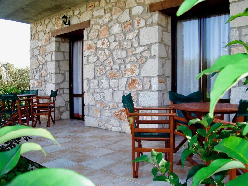 Studio (3 Adults) image 3