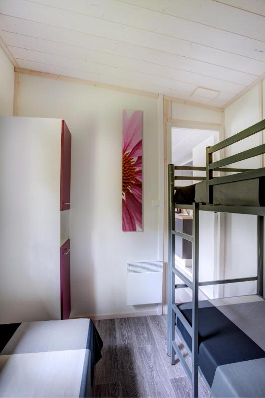 Three-Bedroom Chalet image 4