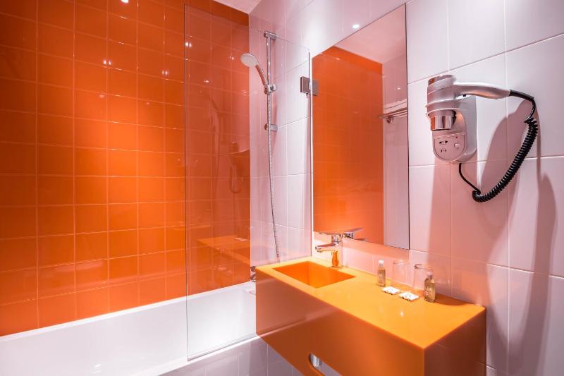 Superior Double Room image 3