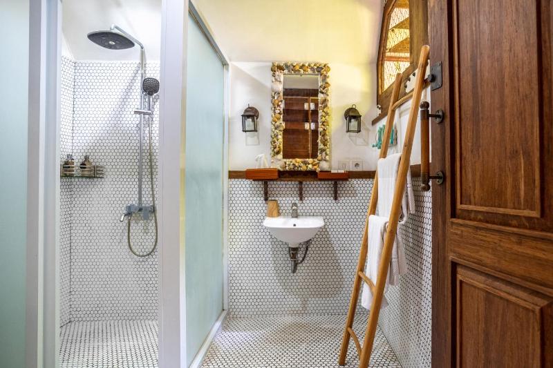 Atra Bambulogy Villa by Bambulogy Resort - image 13
