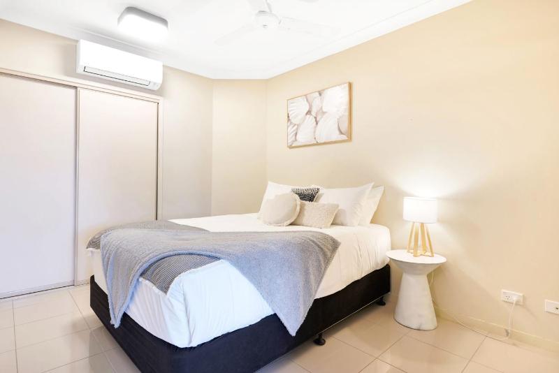 Resort Apartment with 9 Pools & Spa Cairns One - image 13