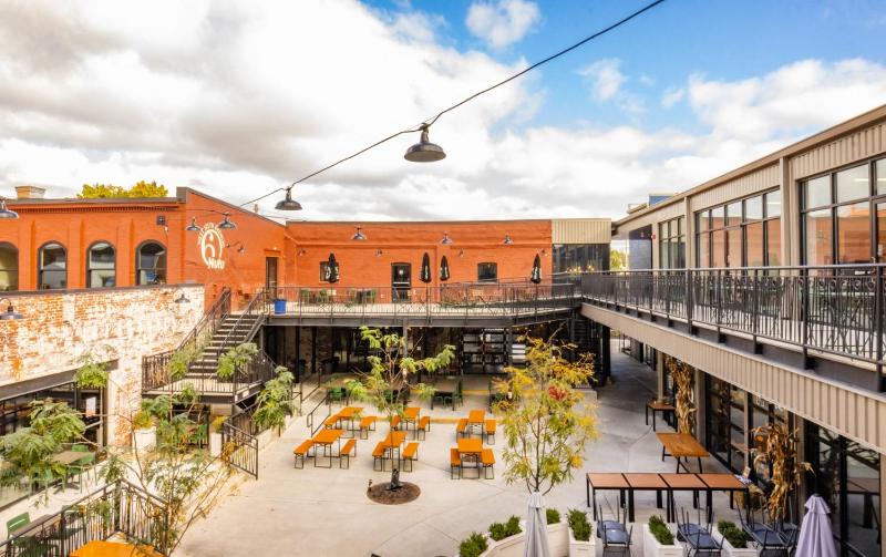 Modern Condo in the Vibrant NuLu District - image 14