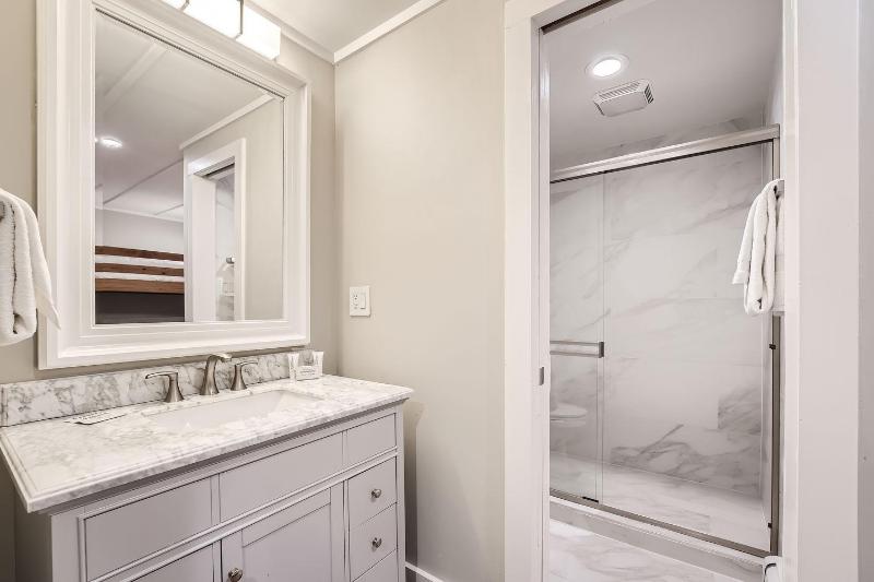 The Lift B8 Condo - image 6