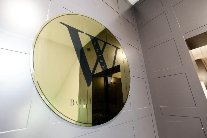 Boutique Hotel Whisky - image 15