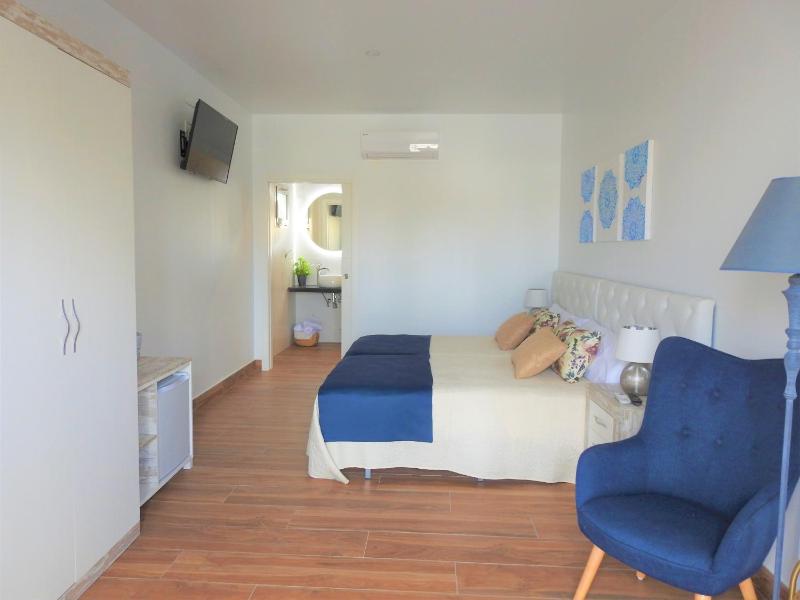 Sandra Rooms - image 34