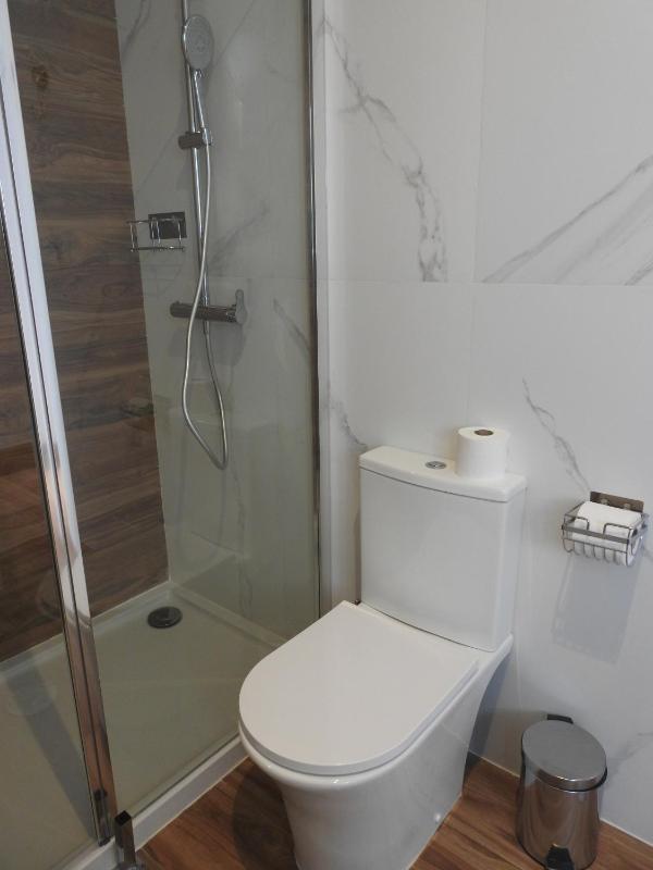 Sandra Rooms - image 37